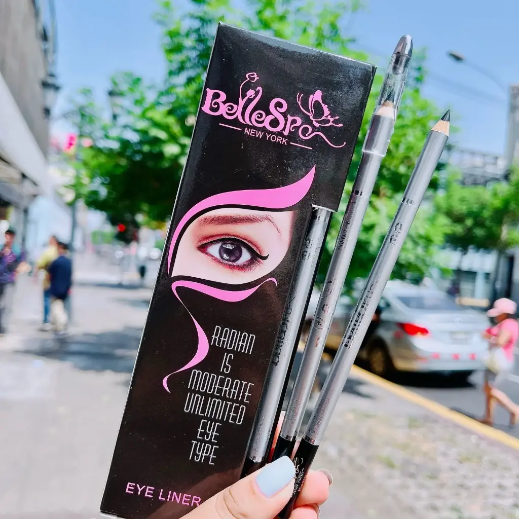 Lapiz negro + tajador Bellespa PI-O6LA-01