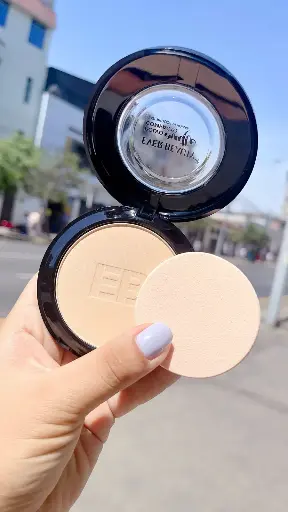 Polvo compacto matte caracol 4D - EB 2403 